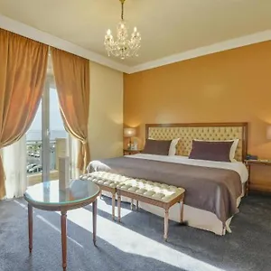 4* فندق أكروبول